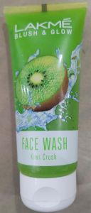 LAKME FACEWASH KIWI CRUSH 100GM
