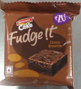 BRITANNIA  CAKE FUDGEIT CHOCOLATE 35GM
