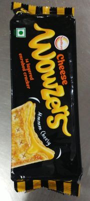 SUNFEAST CHEESE WOWZERS 128GM BISCUIT