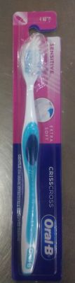 ORAL B BRUSH SENSITV Rs65